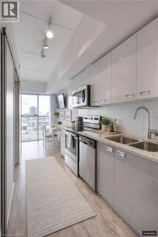 257 HEMLOCK Street Unit# 607 thumbnail 4