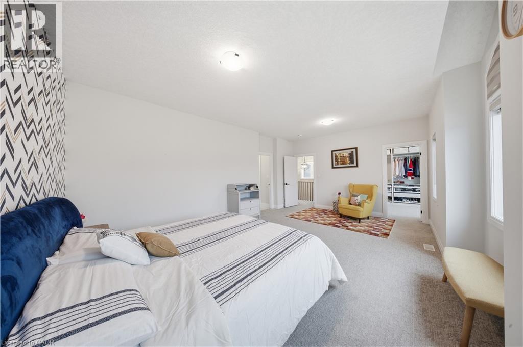 723 WOOD LILY Street thumbnail 33