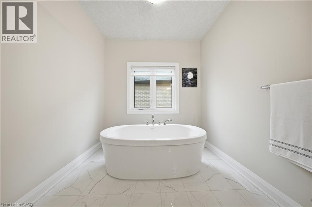 723 WOOD LILY Street thumbnail 38