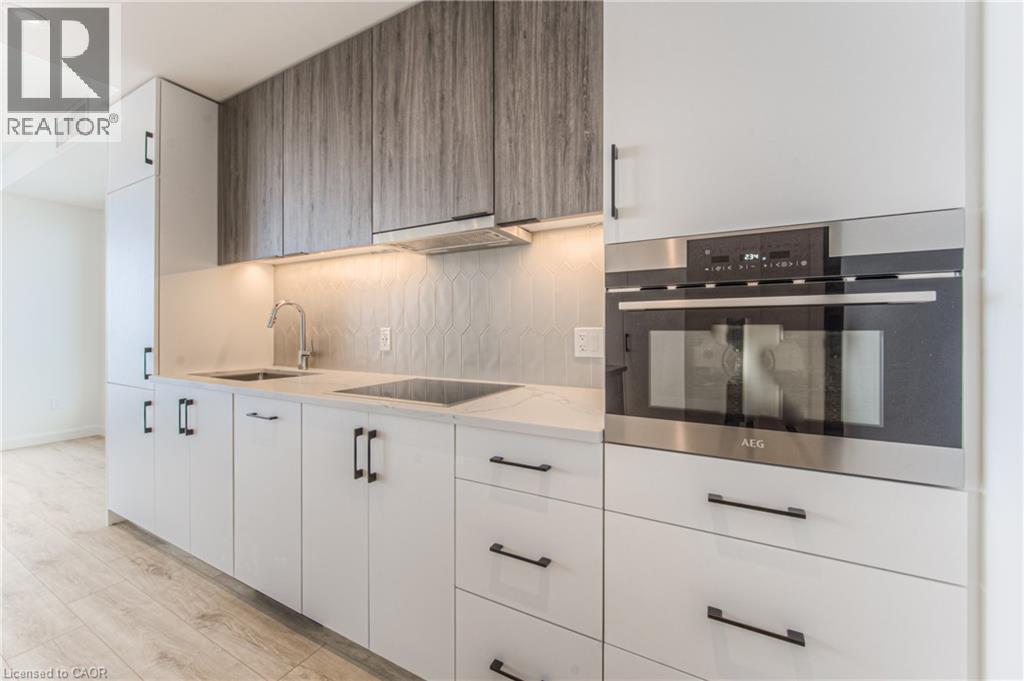 741 KING Street W Unit# 1112 thumbnail 14