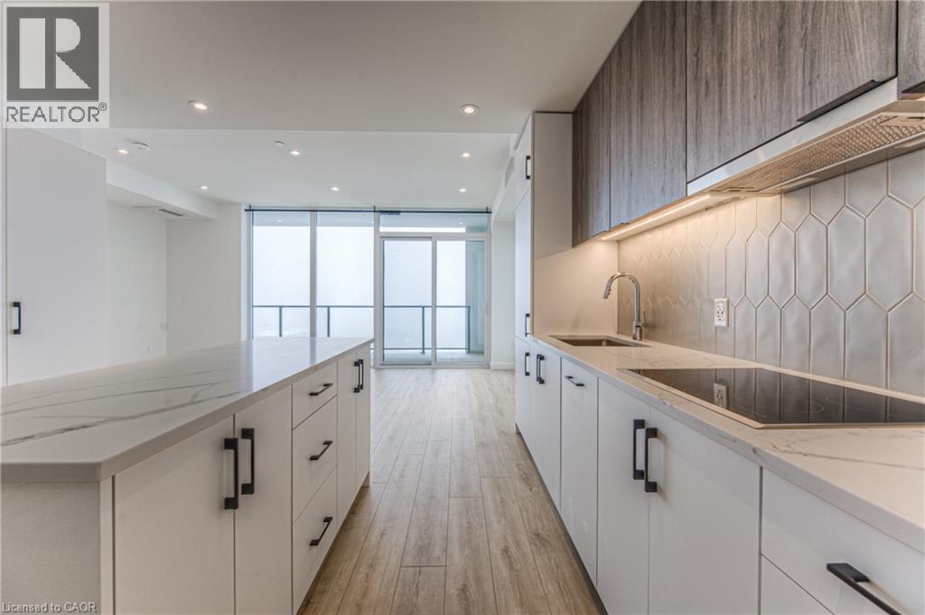 741 KING Street W Unit# 1112 thumbnail 15