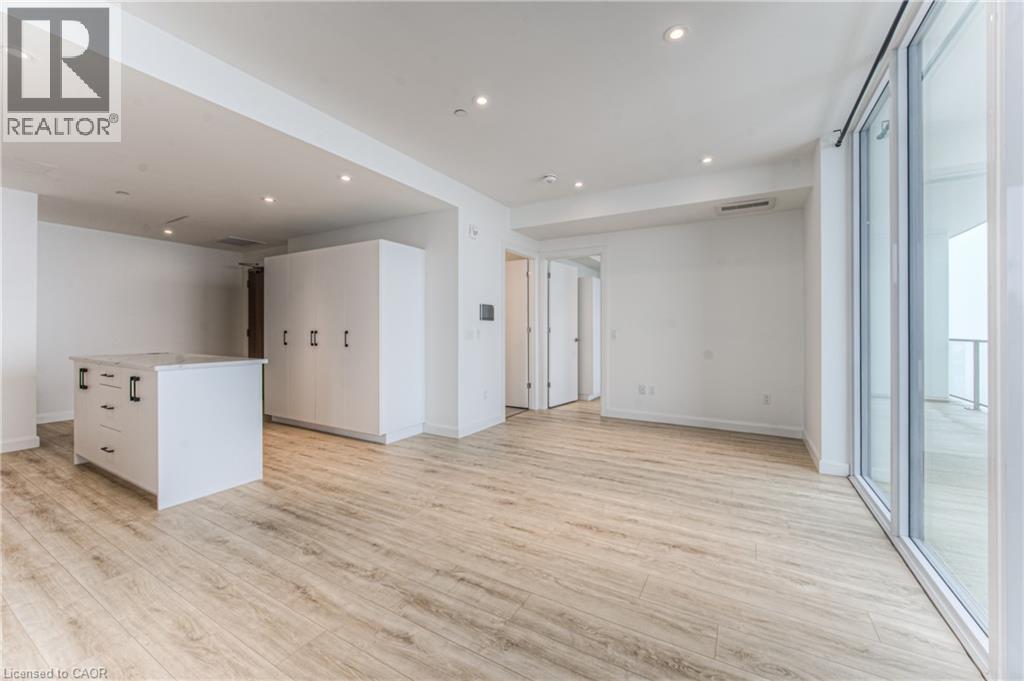 741 KING Street W Unit# 1112 thumbnail 16