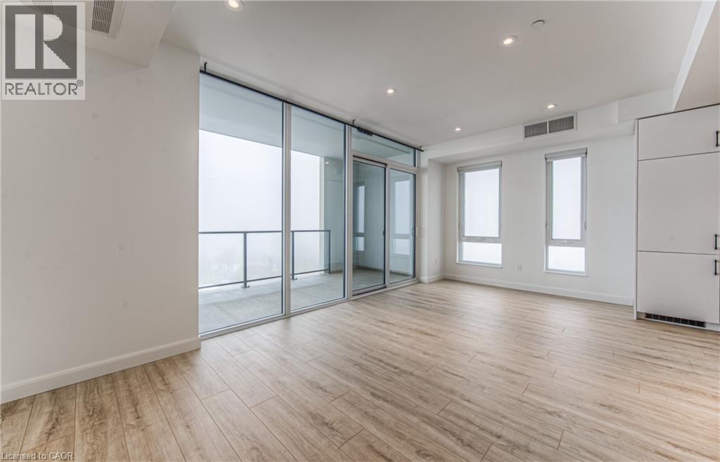 741 KING Street W Unit# 1112 thumbnail 19