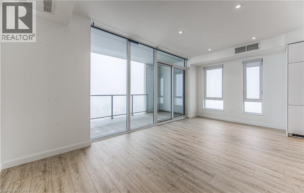 741 KING Street W Unit# 1112 thumbnail 42