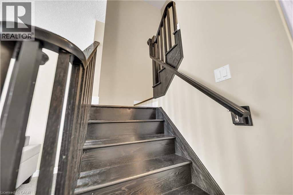 70 WILLOWRUN Drive Unit# G2 thumbnail 15