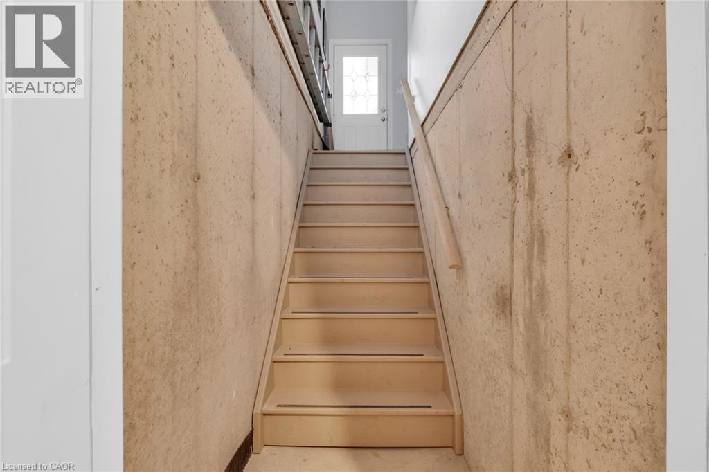 13 BURLWOOD Drive thumbnail 33