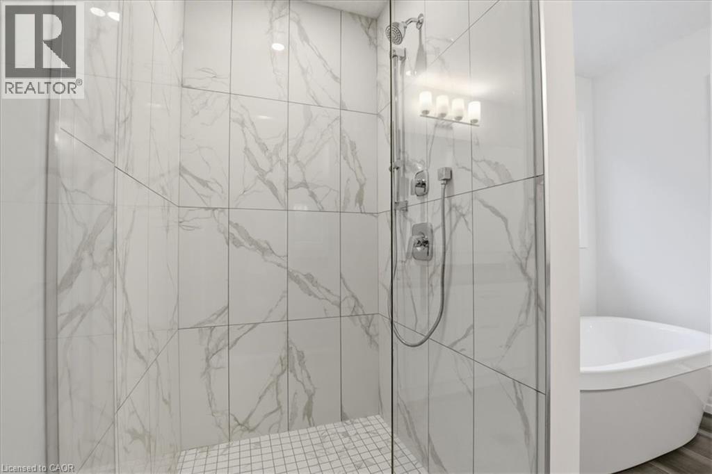 70 QUARRY PARK Drive thumbnail 19