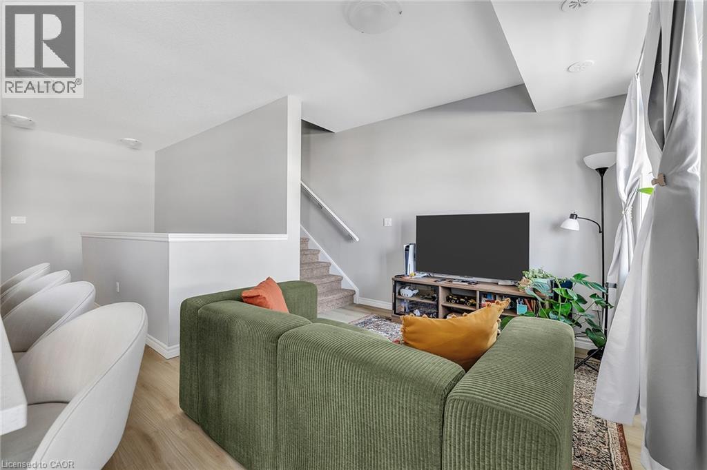 106 LOMOND Lane thumbnail 9