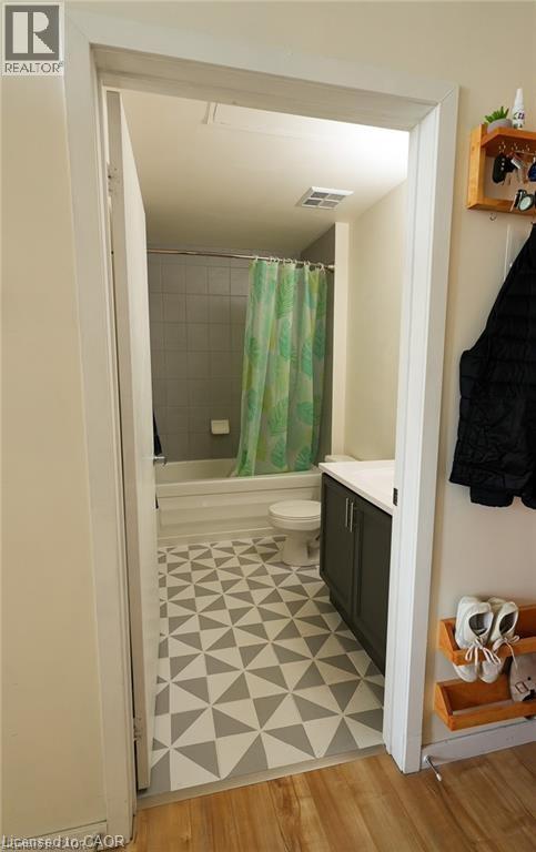 410 KING Street W Unit# 226 thumbnail 14