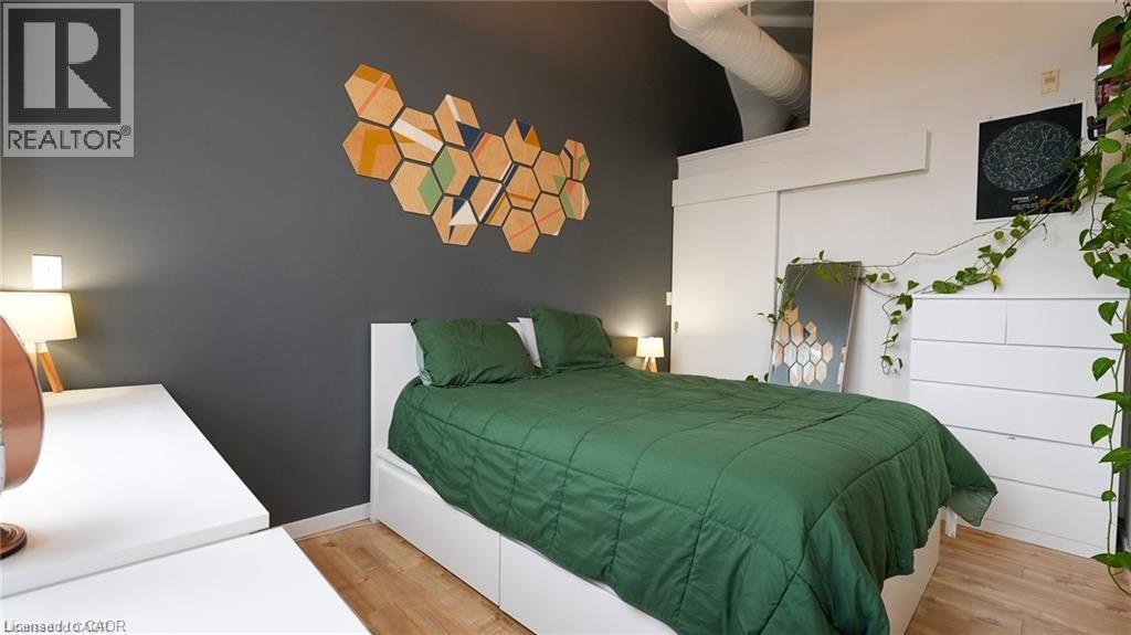 410 KING Street W Unit# 226 thumbnail 12