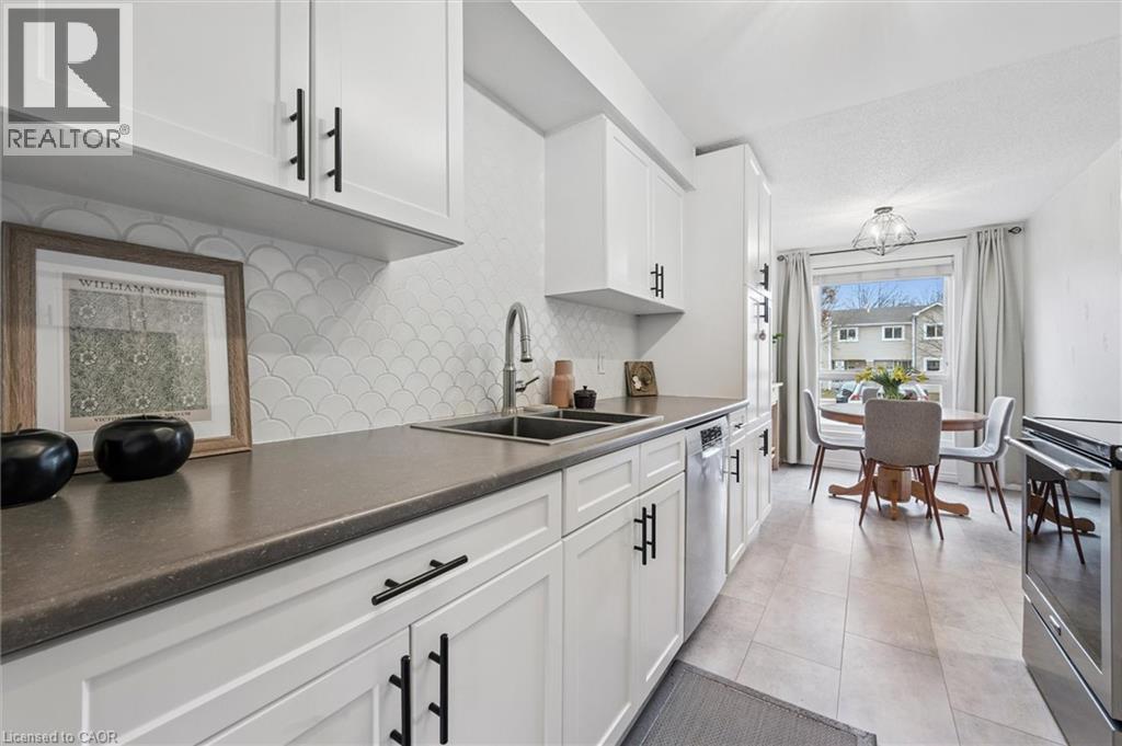 160 RITTENHOUSE Road Unit# 32 thumbnail 15