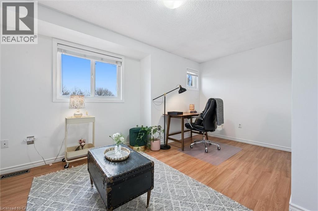 160 RITTENHOUSE Road Unit# 32 thumbnail 17