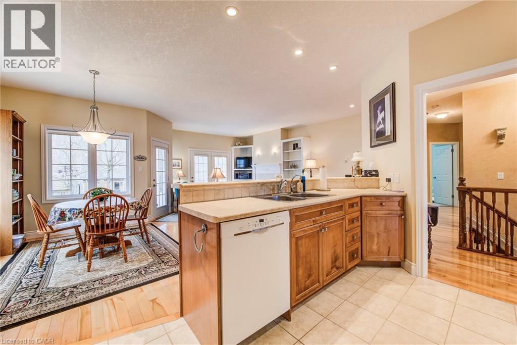 44 LASCHINGER Boulevard thumbnail 15