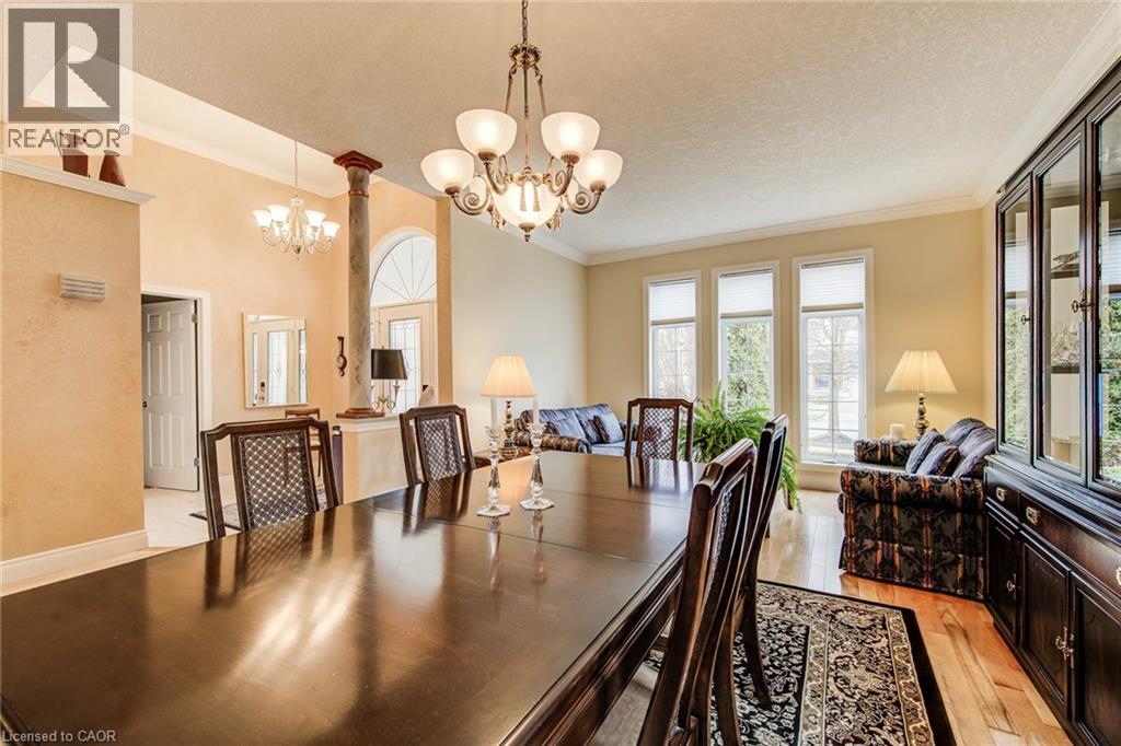 44 LASCHINGER Boulevard thumbnail 8