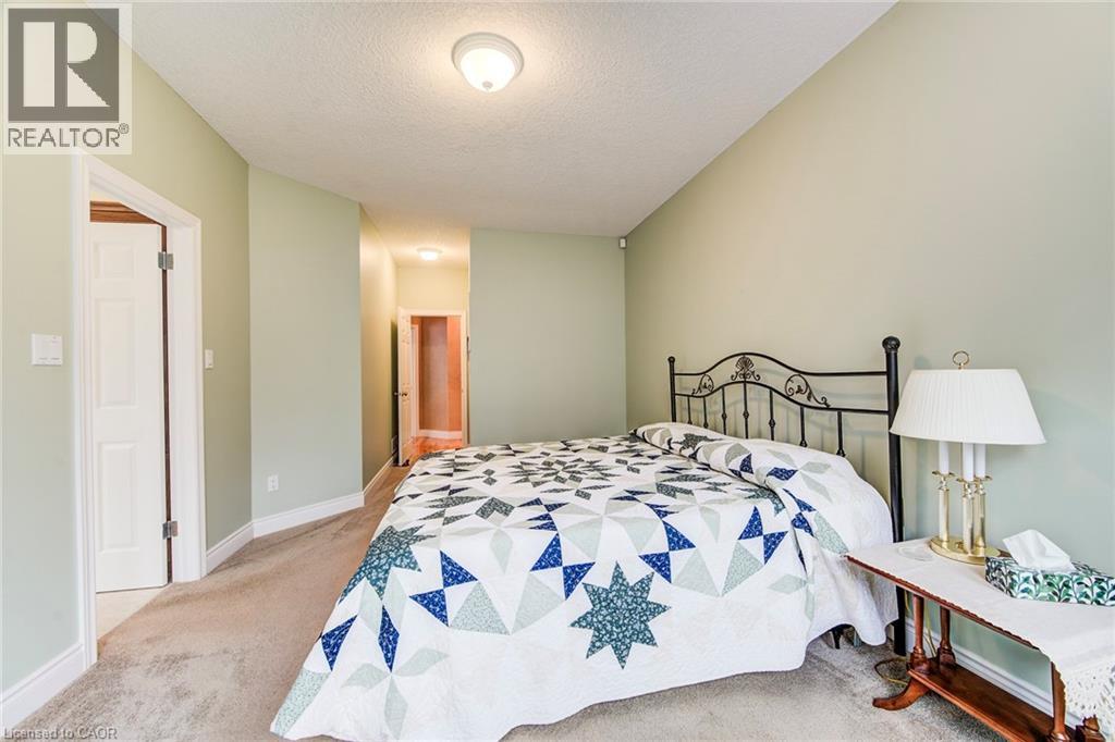 44 LASCHINGER Boulevard thumbnail 27