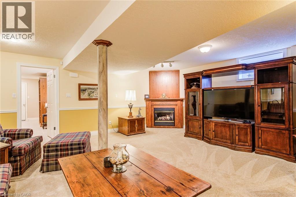 44 LASCHINGER Boulevard thumbnail 36