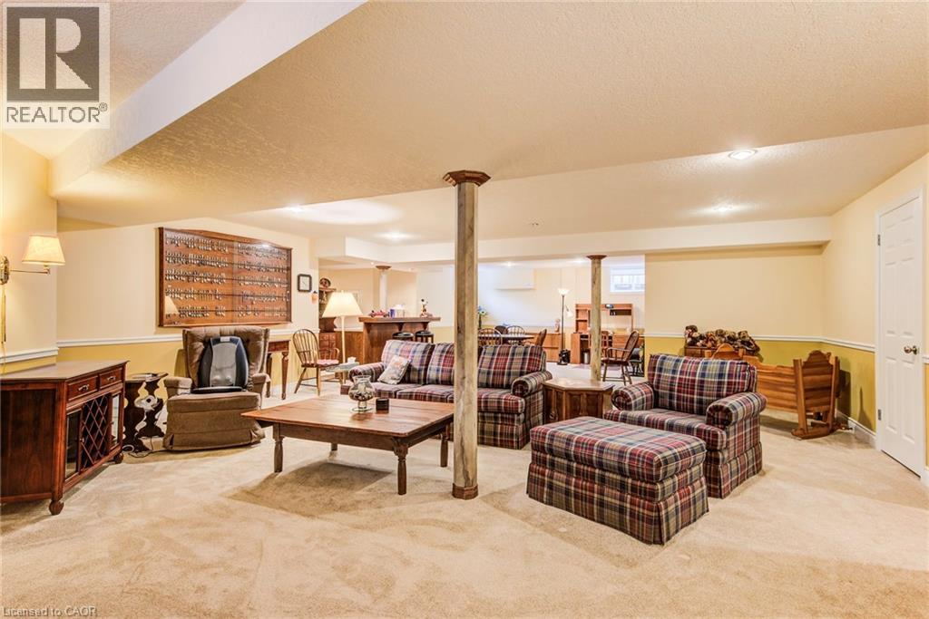 44 LASCHINGER Boulevard thumbnail 37