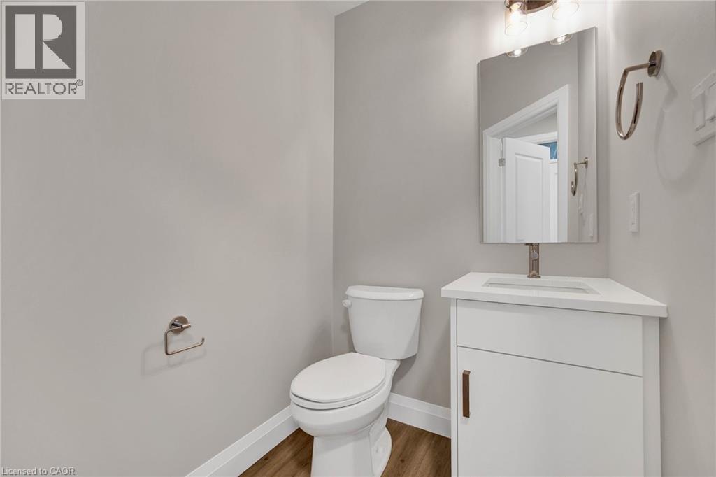 143 ELGIN Street N Unit# 67 thumbnail 5