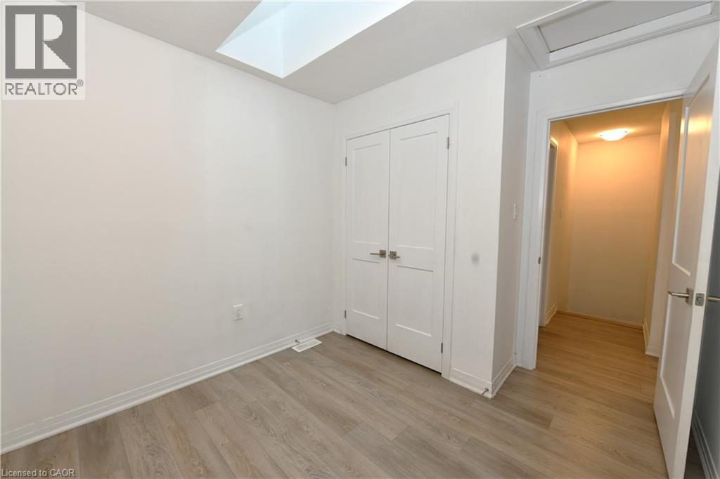 51 SPARROW Avenue Unit# 70 thumbnail 12