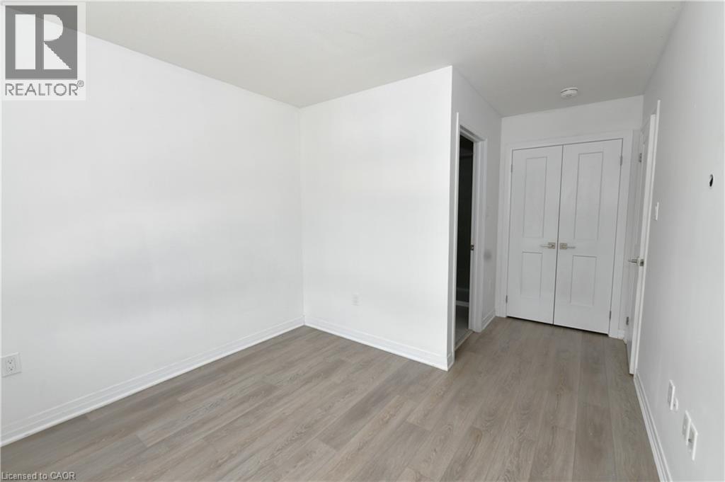 51 SPARROW Avenue Unit# 70 thumbnail 11