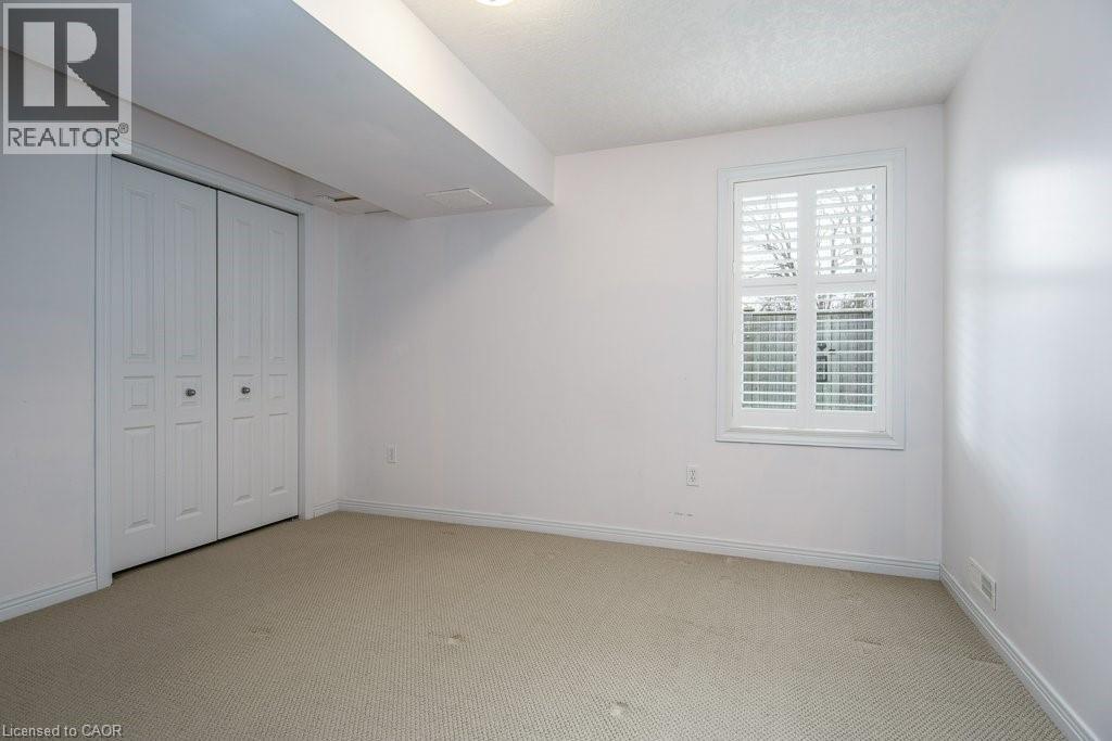 900 DOON VILLAGE Road Unit# 3 thumbnail 41