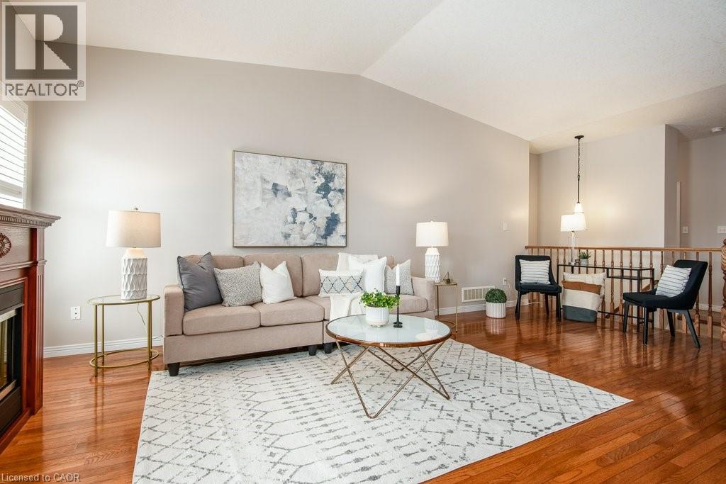 900 DOON VILLAGE Road Unit# 3 thumbnail 7