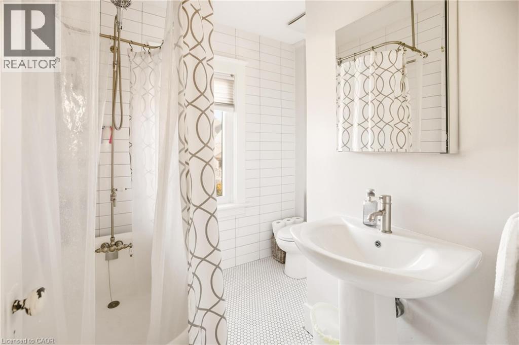 125 WILHELM Street thumbnail 38