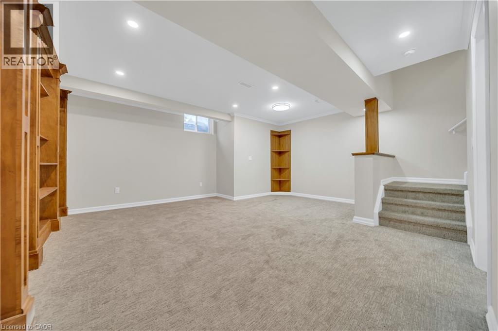 540 MARINER Drive thumbnail 32