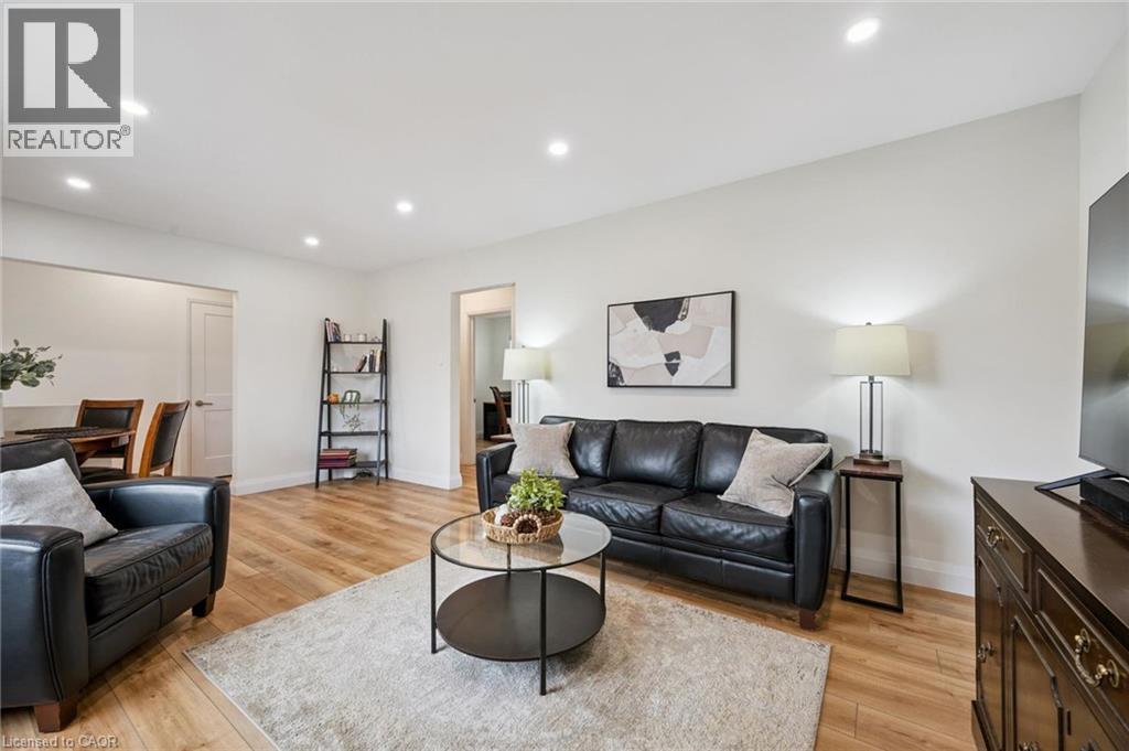 699 FREDERICK Street thumbnail 10