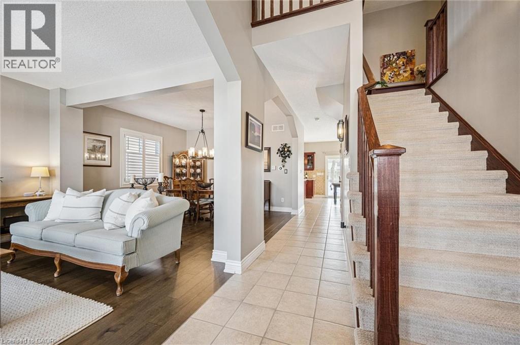 44 CRANE Crescent thumbnail 6