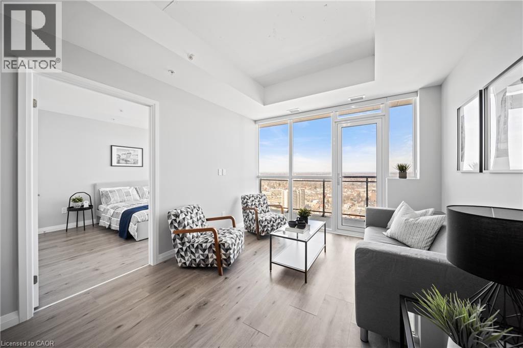 60 CHARLES Street W Unit# 2712 thumbnail 16