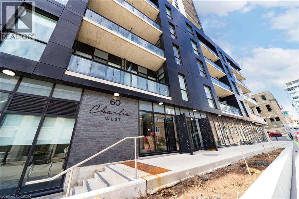 60 CHARLES Street W Unit# 2712 thumbnail 2