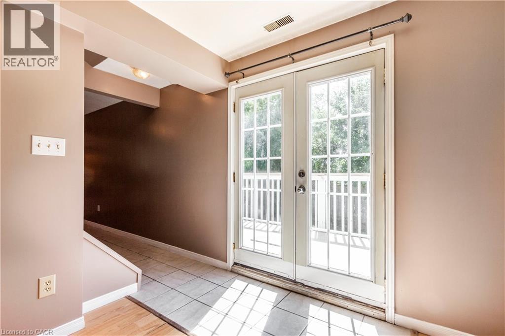 104 OAKWOOD Avenue thumbnail 27