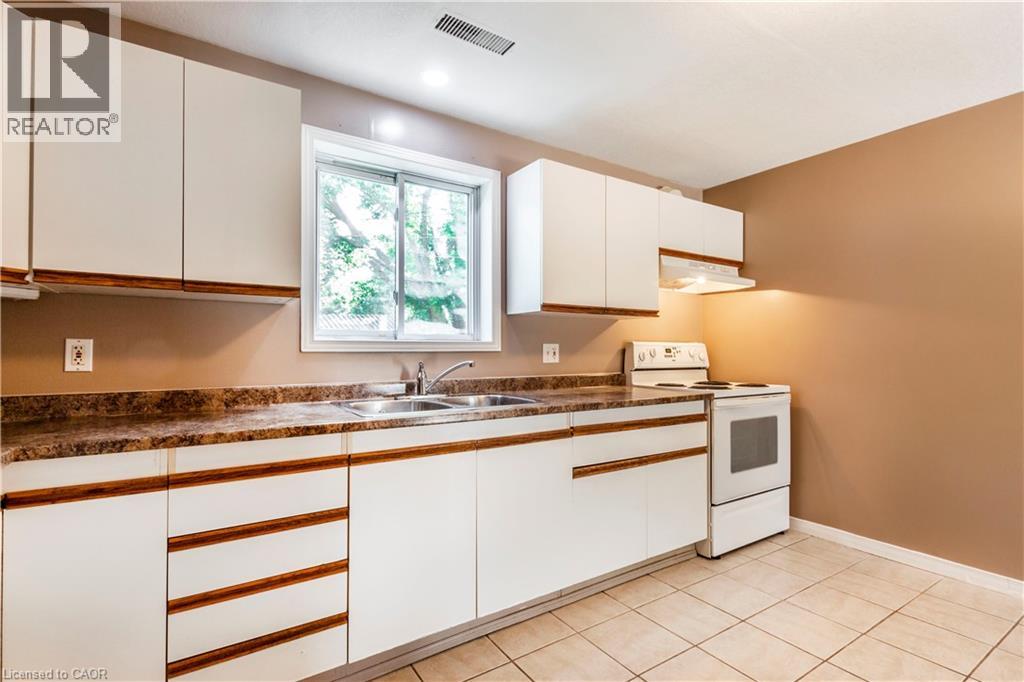 104 OAKWOOD Avenue thumbnail 34