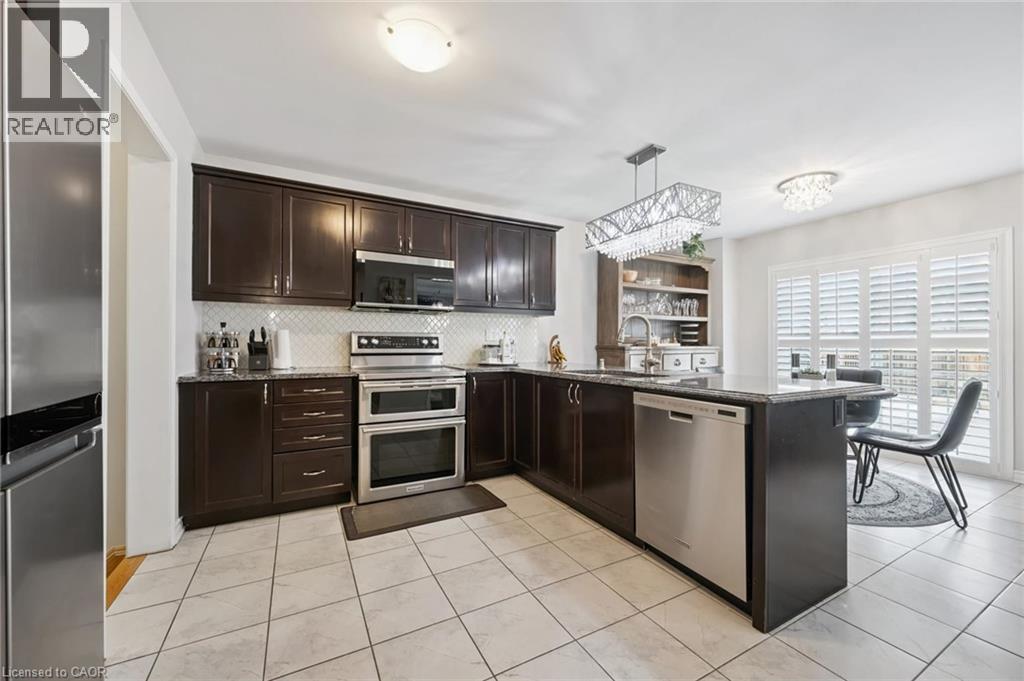 38 PARK GLEN Street thumbnail 14