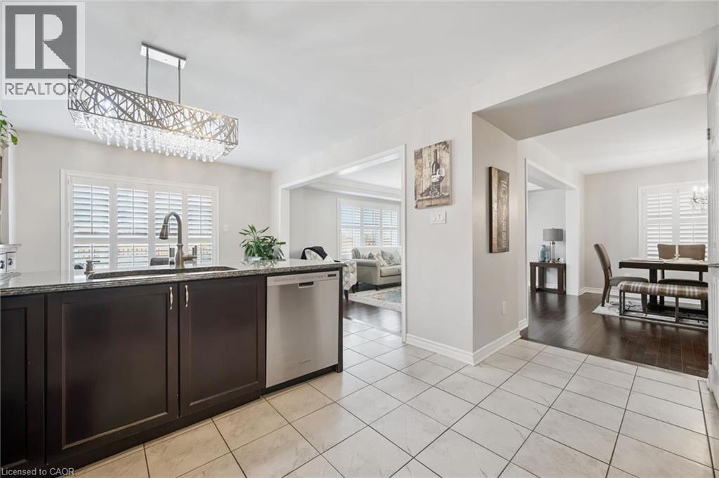 38 PARK GLEN Street thumbnail 15