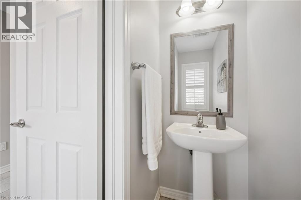 38 PARK GLEN Street thumbnail 7