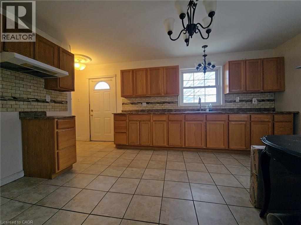 65 BROOKLYNE Road thumbnail 17