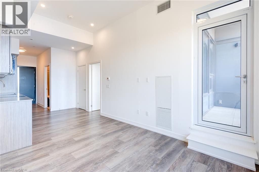 15 WELLINGTON Street S Unit# 303 thumbnail 10