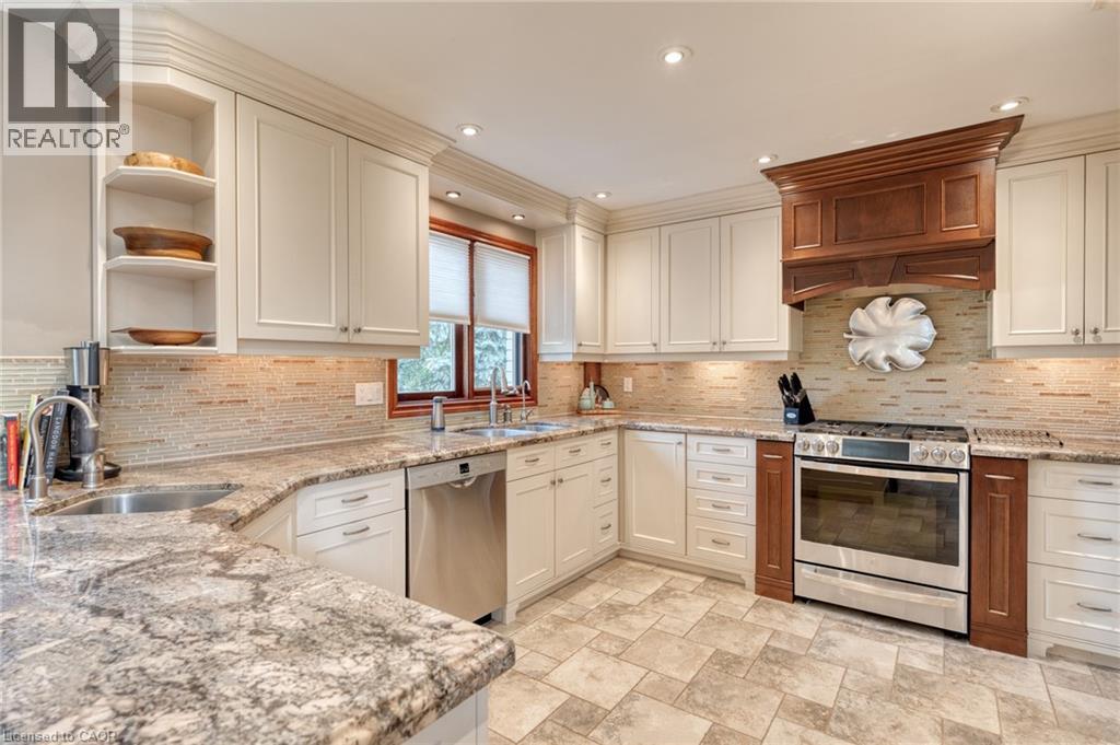 15 MARQUETTE Drive thumbnail 24