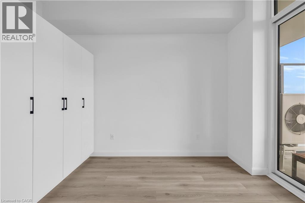 741 KING Street W Unit# 1708 thumbnail 16