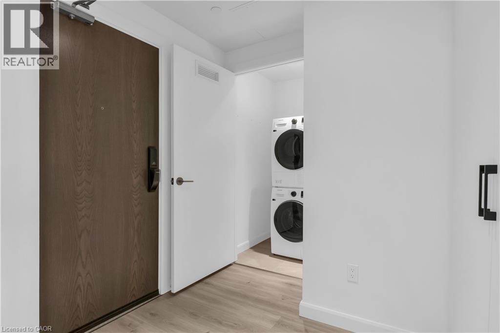 741 KING Street W Unit# 1708 thumbnail 21