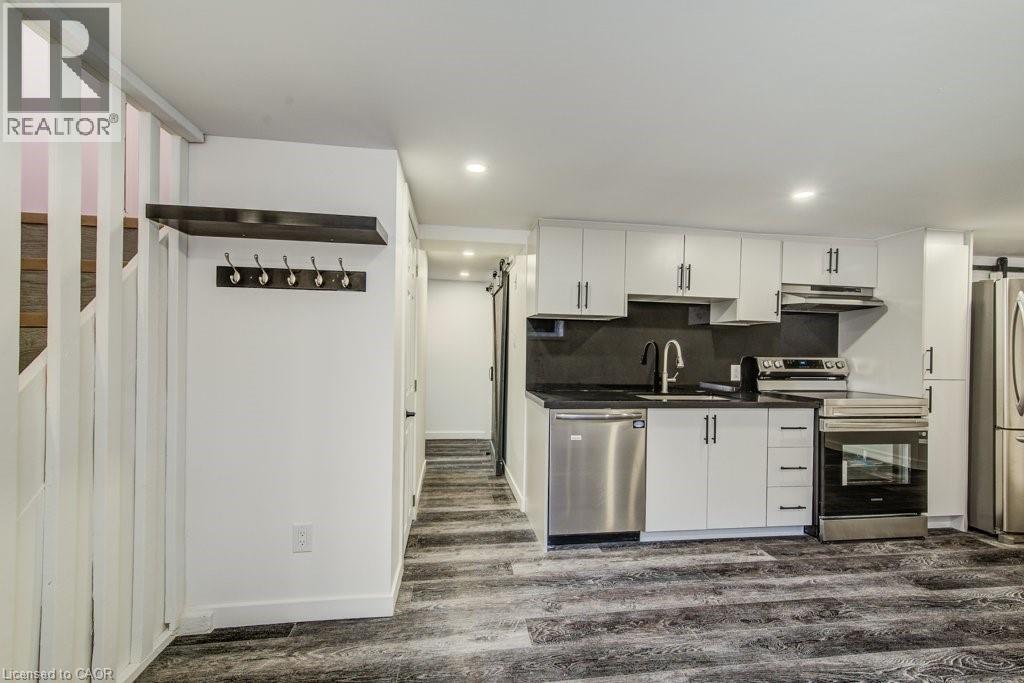 88 WOODHAVEN Road thumbnail 22