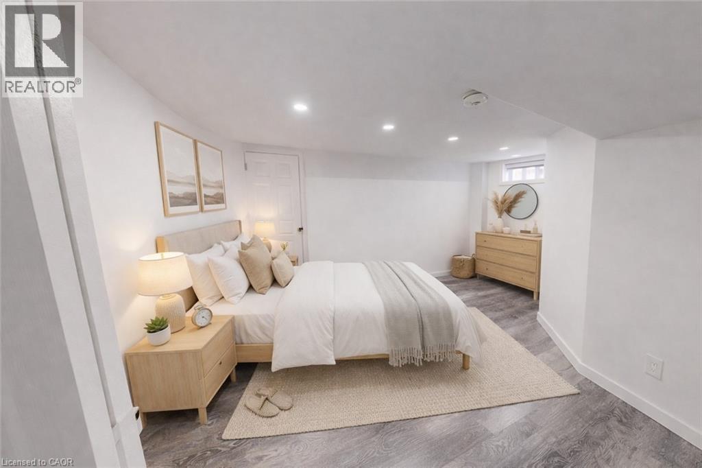 88 WOODHAVEN Road thumbnail 29