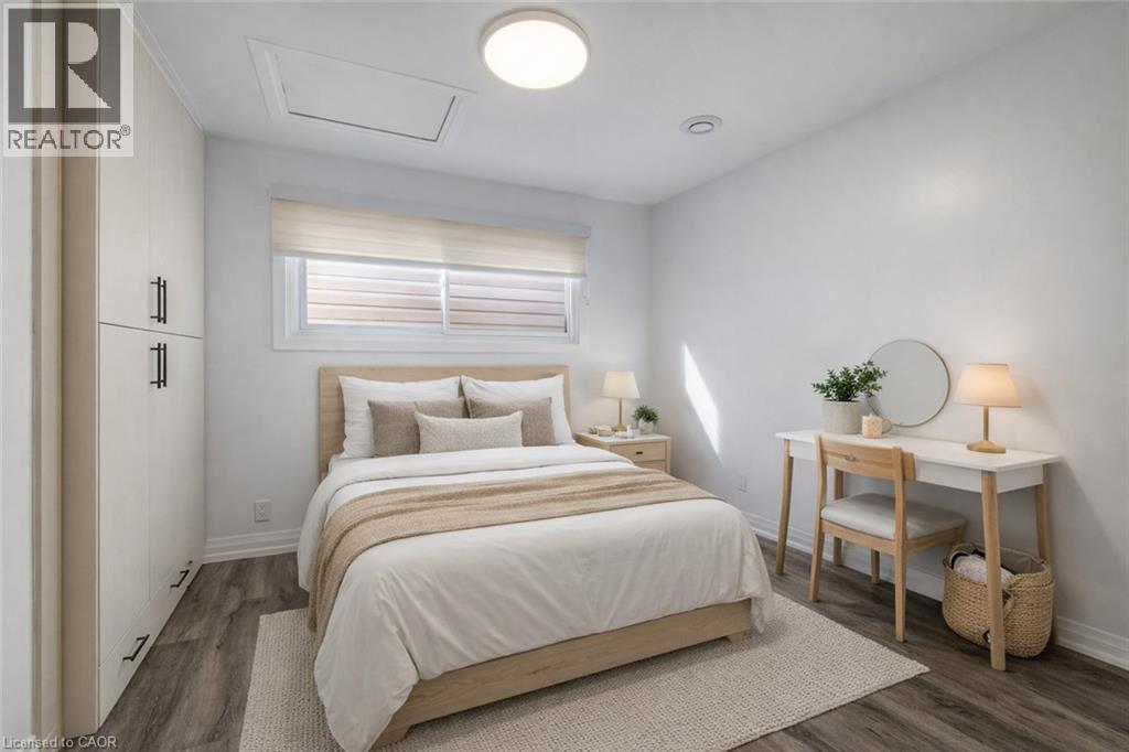 88 WOODHAVEN Road thumbnail 39