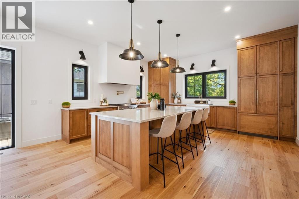 413 HURON Street thumbnail 15