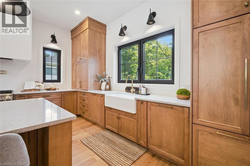 413 HURON Street thumbnail 16