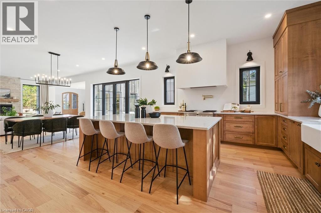 413 HURON Street thumbnail 17