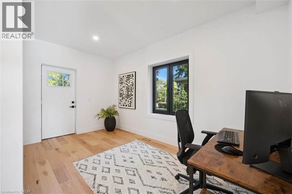 413 HURON Street thumbnail 22