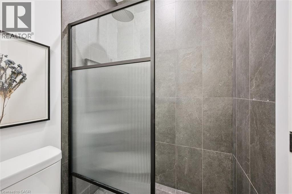 413 HURON Street thumbnail 25